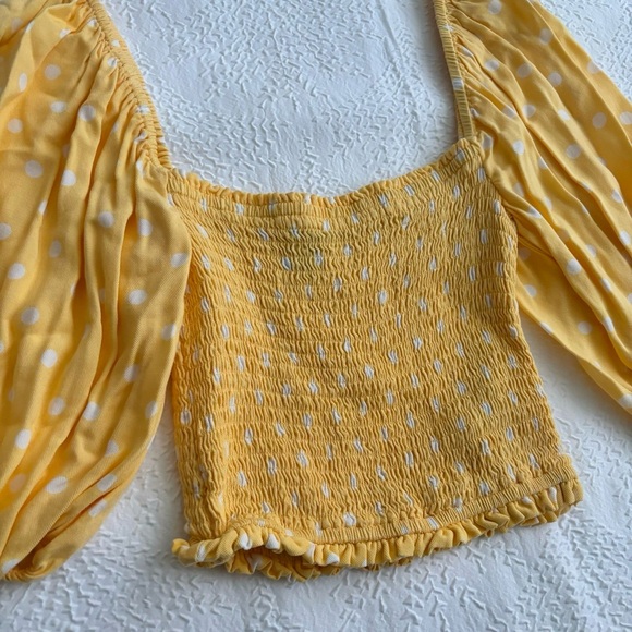 forever 21 yellow polka dot puff sleeve - Picture 2 of 2